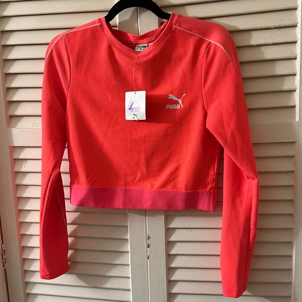 Puma cropped shirt